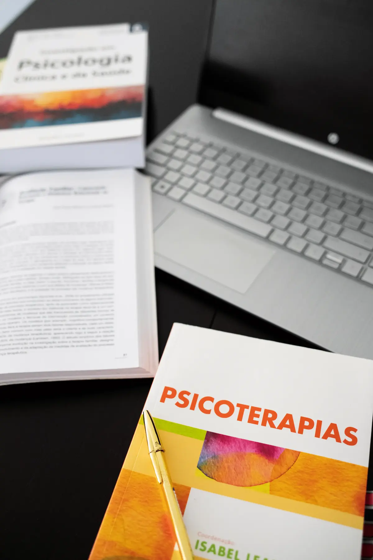 Leonor da Cunha Silva - Psicologia Clinica